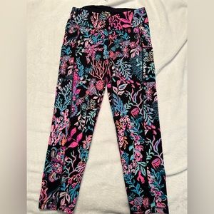 Lilly Pulitzer UPF 50 Luxletic 24” Leggings, size medium